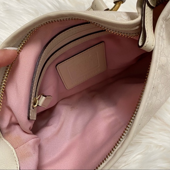 Coach Purse - Picture 4 of 4